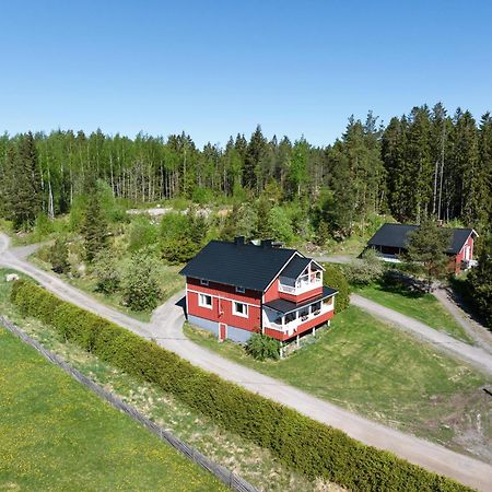 Lomahyppaeys Villa Naantali Bagian luar foto