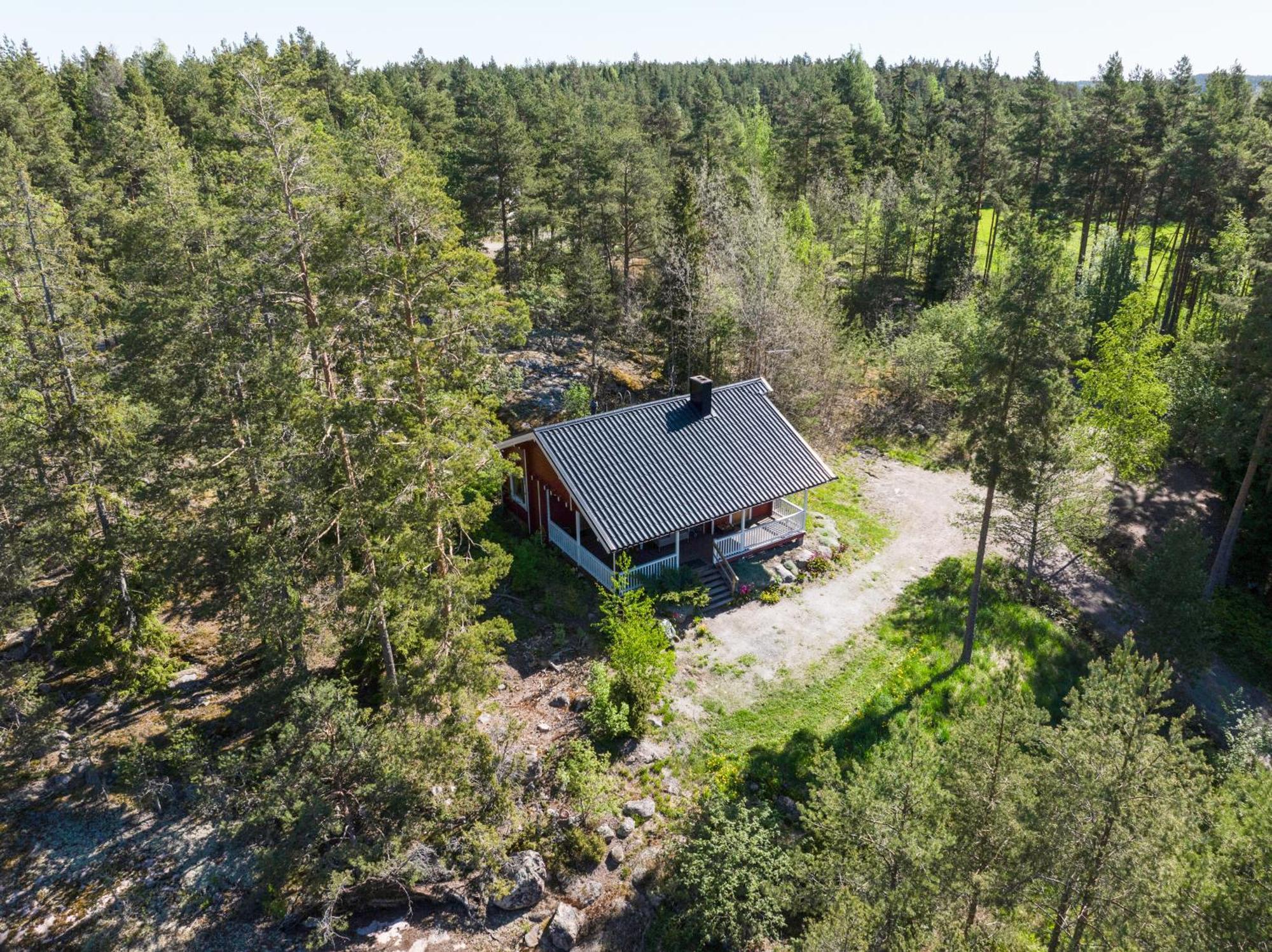 Lomahyppaeys Villa Naantali Bagian luar foto
