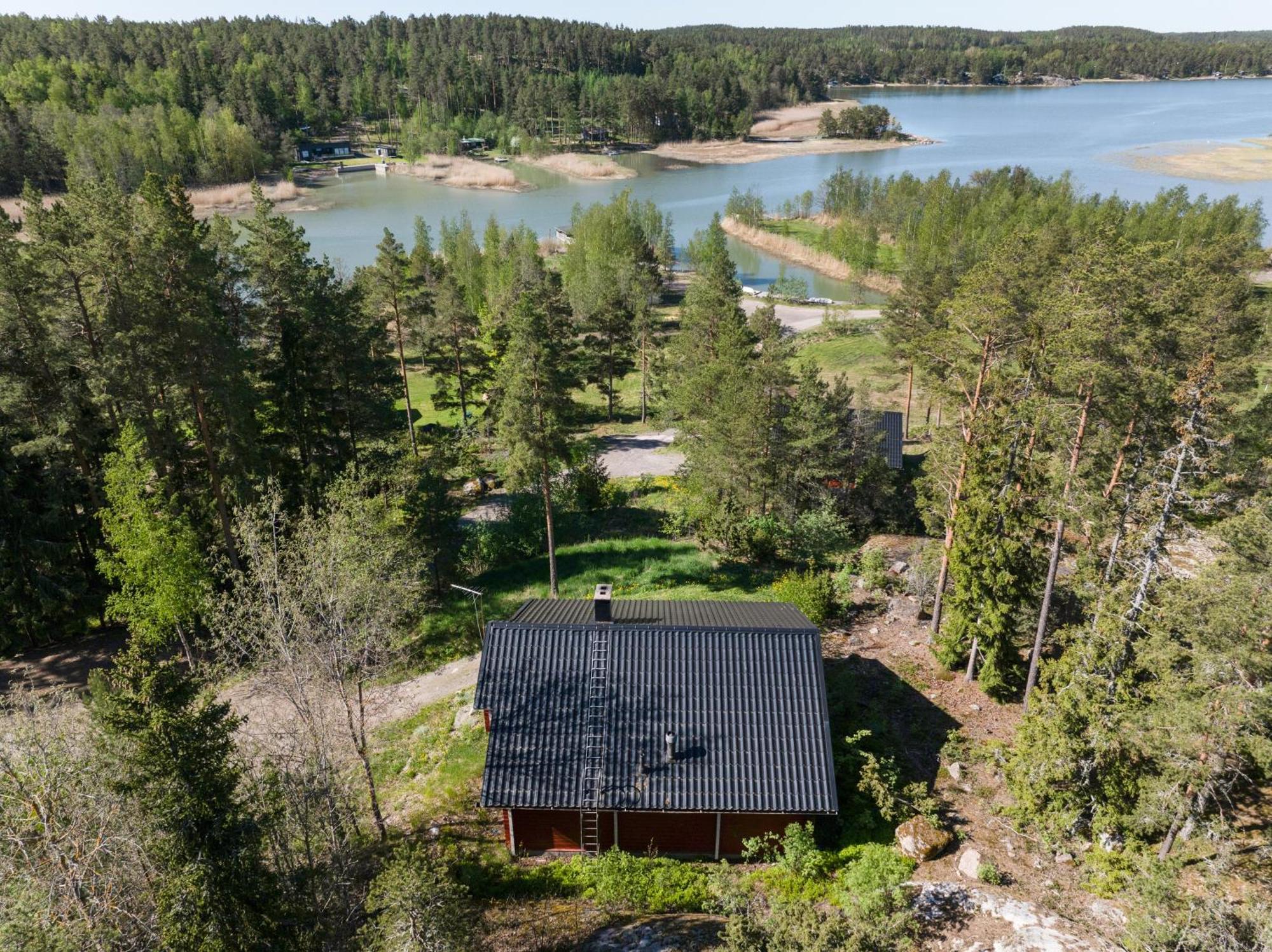 Lomahyppaeys Villa Naantali Bagian luar foto