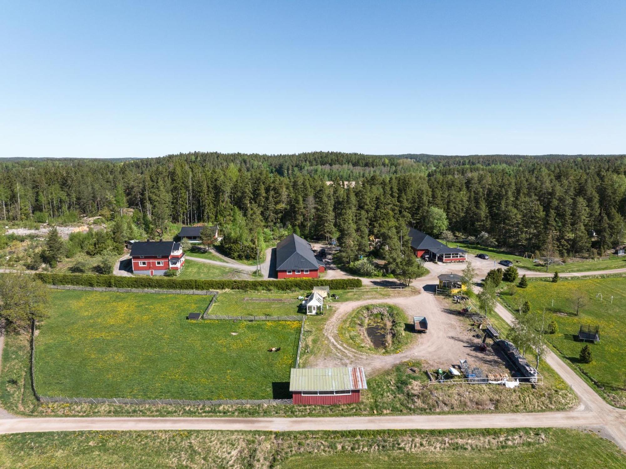 Lomahyppaeys Villa Naantali Bagian luar foto