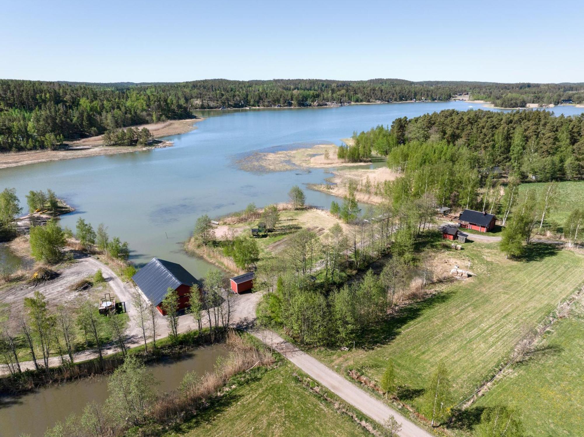 Lomahyppaeys Villa Naantali Bagian luar foto