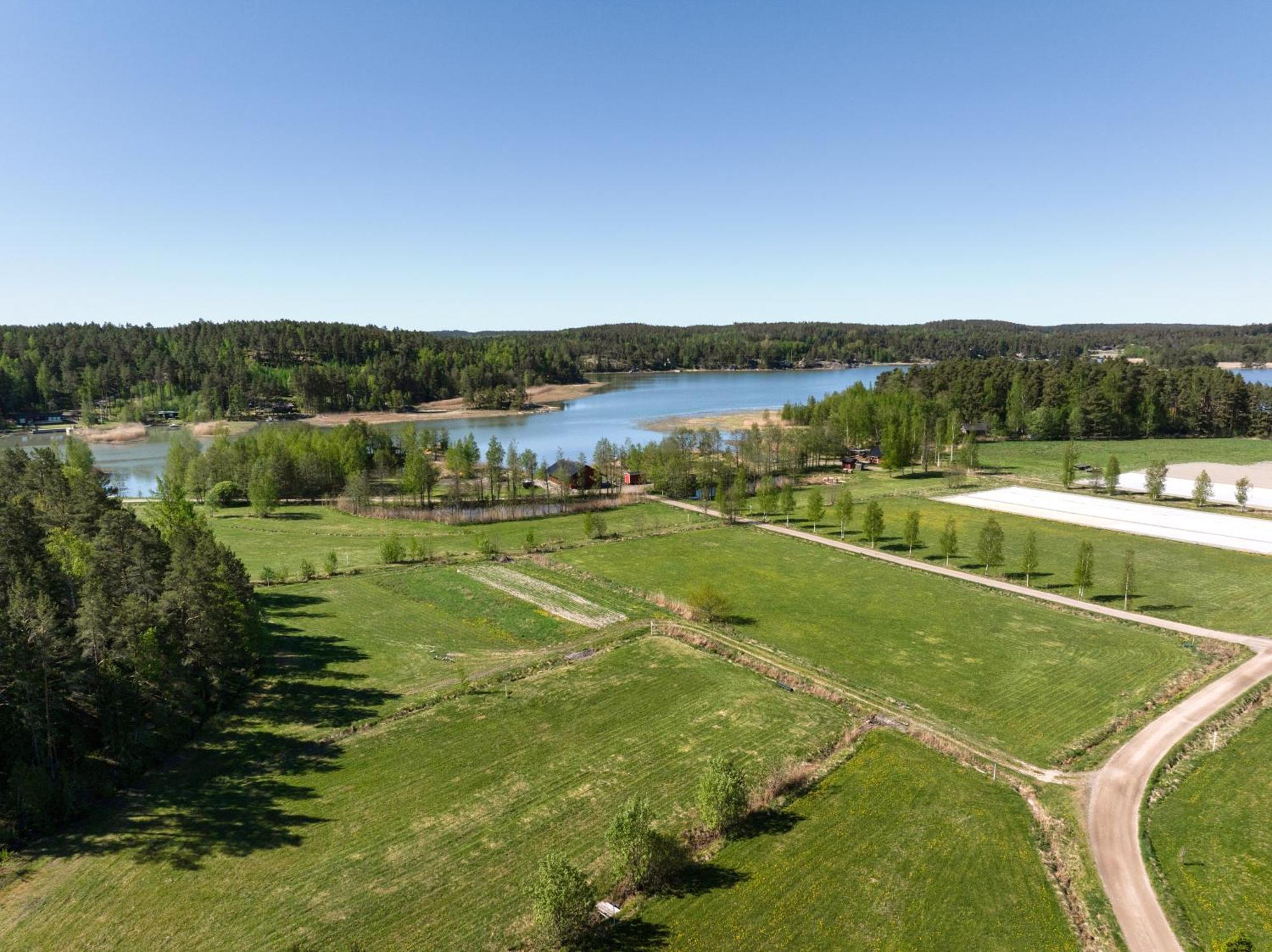 Lomahyppaeys Villa Naantali Bagian luar foto